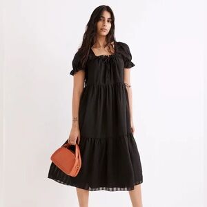 Madewell Square-Neck Tiered Midi Dress in Textured Seersucker black